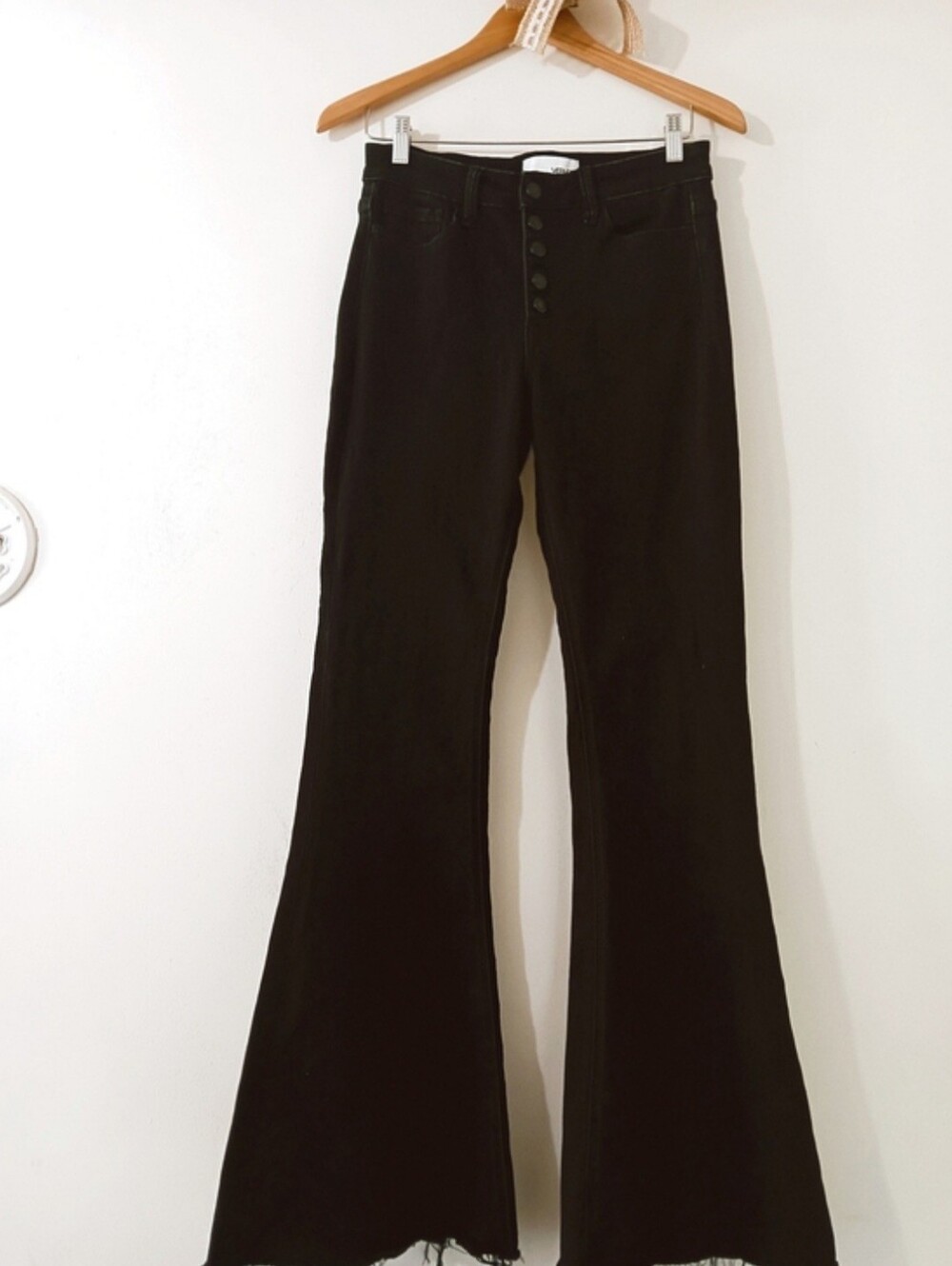 VERVET BLACK HIGH RISE 70S BELL BOTTOM RAW EDGE FRAYED HEM FLARE LEG JEANS 27